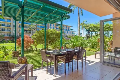 Maui Resort Rentals: Honua Kai - 3 Total Bedrooms, Ground Floor w/ Lawn Areas, Steps to Pools, Beach, & BBQs!