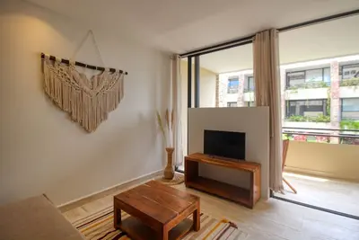 Image de Stylish Centro studio with balcony, rooftop pool, gym, & pool table