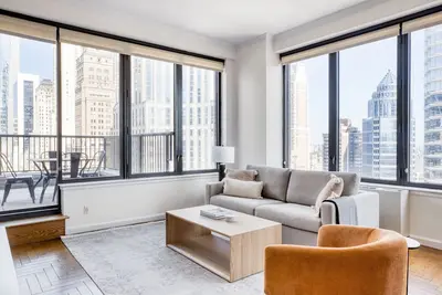 Image de Airy Midtown East 3br w\/ Elevator & Gym, nr Bloomingdales, by Blueground