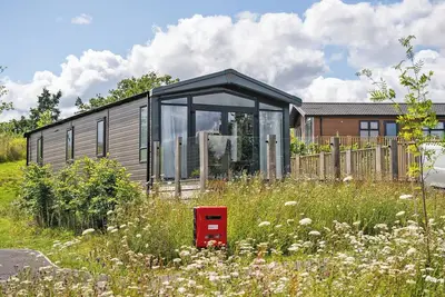 Image de A stylish and contemporary two bedroom holiday home perfect for couples or families.