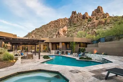 Image de New! ! The Enchanted Estate - N. Scottsdale Mountain Villa