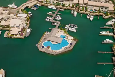 Image de Port St. Charles 266 | Ocean Front - Located in Fabulous St. Peter with House Cleaning Included