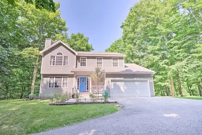 Image de Beulah Family Home ~ 2 Mi to Dtwn + Beach!