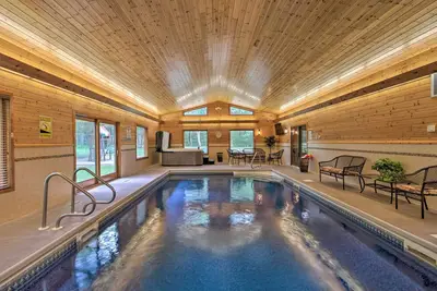 Image de Spacious Verndale Home w\/ Backyard Fire Pit!