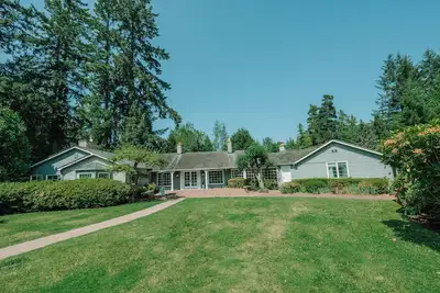 Image de The Woodinville Wonderland Luxury Vacation Home and Event Venue