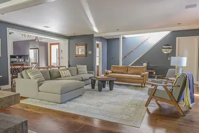 Image de The Perch– Stylish River Retreat Nr Delaware River