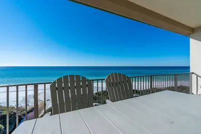 Image de Gulf-Front, Lovely Views & Modern Décor, Sleeps 12 + Free Attraction Tickets!