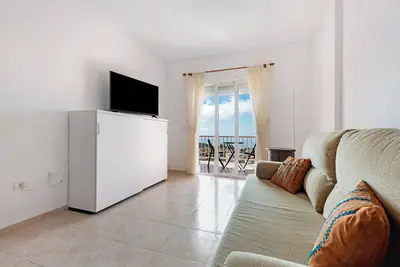 Image de Maison de vacances 'Triana' avec vue sur la mer, terrasse privée et Wi-Fi