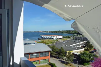 Image de A 7/2: Stylish 2-room apartment on the 7th floor with lake view