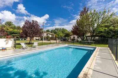 Image de Gite Senguinous 2 avec piscine partagée, jardin partagé et Wi-Fi