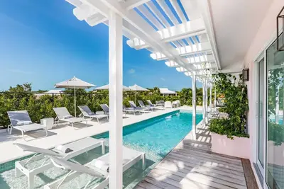 Emerald Waters Villa Luxury villa