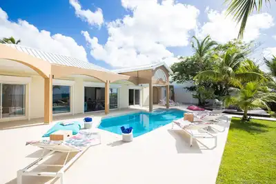 Image de Beach Secrets (3/4 Rooms)