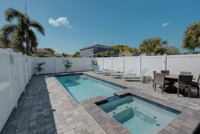 Image de Fairytale Escape | 6 Bed, 5 Bath, 3, 579 Sq. Ft. , Game Room, Themed Rooms, Private Pool