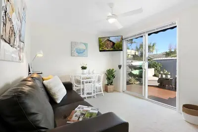 Image de Walk to beach, pet-friendly - Book now for July