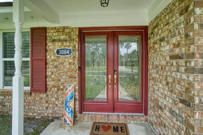 Image de Quiet Convenient pool home, centrally located