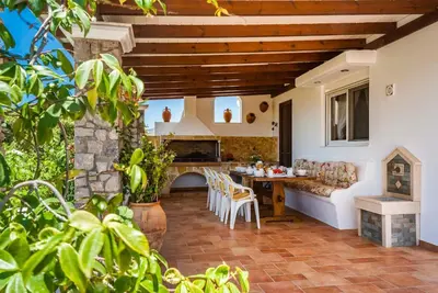 Image de Maison de vacances Gennadi pour 1 - 9 personnes avec 4 chambres à coucher - Maison de vacances