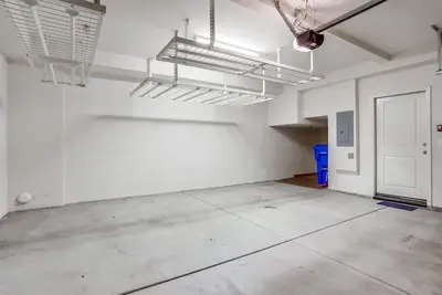 Image de Cozy Entire 2 Bedroom Townhouse