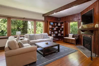 Image de North Downtown Maple - New! 3 Bed/2 Bath North Downtown Charlottesville