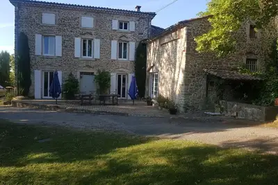 Image de Gîte La Lisette en Drôme Provençal en Campagne à 5min du Beau Village de Saou!