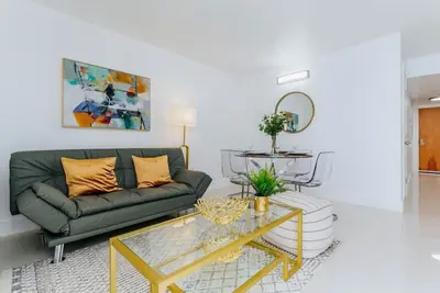 Tc-1712 · Amazing 2br at Brickell, Free Parking