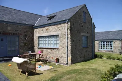 Image de Big Moo - a sea view that sleeps 8 guests in 4 bedrooms