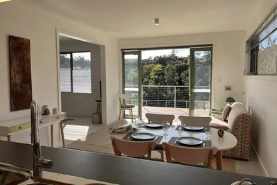 Image de Blue Derby's New premium holiday spot.