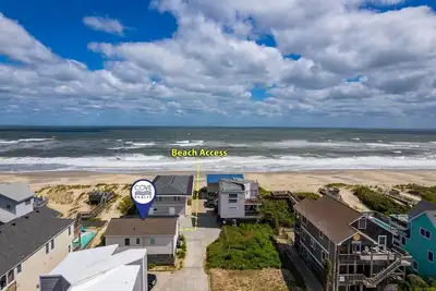 Image de 363 Dog Friendly Semi-Ocean-Front Rental Home Near Nags Head Pier!