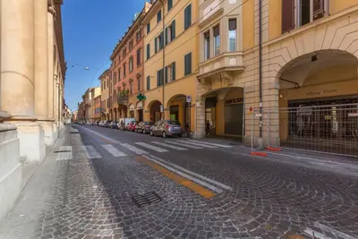 Image de Apt w/Terrace 10 min walk from Piazza S. Stefano x4