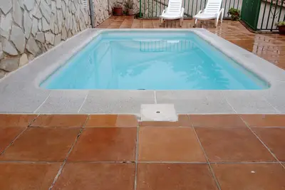 Image de Maison de vacances \"Batalla Navas de Tolosa\" avec vue sur les montagnes, piscine et Wi-Fi.