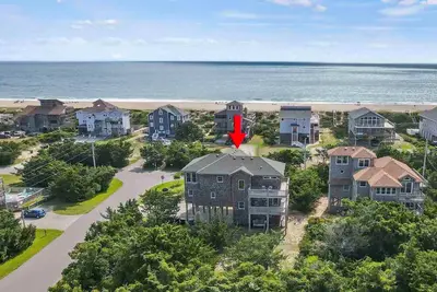 Image de Summer Savings - Semi-Oceanfront Home w/ Pool, Hot Tub, Game Room, Screen Porch