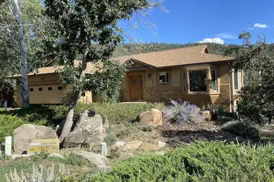 Image de Amazing Home 40 min from Ski Resort, 5 min from Downtown Durango avail 12/1-1/6