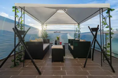 Image de Le Vintage Dead Sea avec Piscine & Rooftop