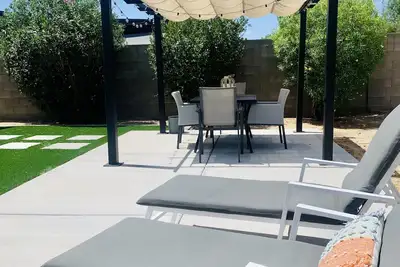 Image de Bright cheerful home in sunny Scottsdale