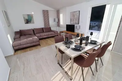 Image de Villa Green Bay Apartments #1