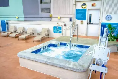 Image de Skyline Tower Resort | 1br/1ba Pool & Beach Access