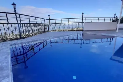 Image de Lapta bungalow with own pool and breathtaking views