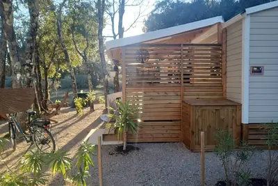 Image de Mobil home climatisé 3ch 2sde au cœur du Haut Var