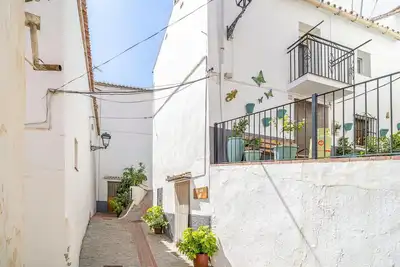 Image de Belle maison à Jubrique avec WiFi