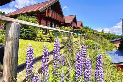 Image de La CAbane Suédoise, Chalet vue montagne pistes 5mn à pied