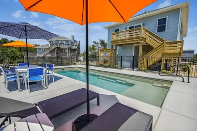 Your Fresh Beach Oasis!