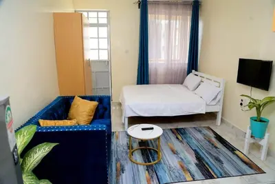 Image de Lovely studio apartment in Bamburi- 5 mins from Haller park