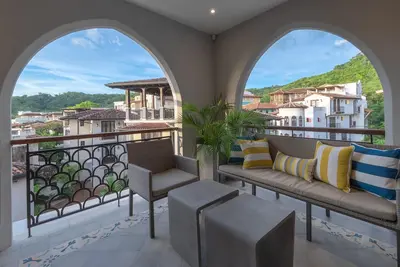 Image de Luxury condo with terrace and Bbq Area, Steps to the Beach- At Las Catalinas