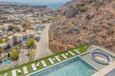 Image de Montemar- Modern Sub penthouse ocean view downtown Cabo!