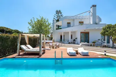 Image de Maison de vacances Ialysos pour 1 - 8 personnes avec 3 chambres à coucher - Maison de vacances