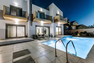 Image de Maison de vacances Ialysos pour 1 - 7 personnes avec 3 chambres Ă coucher - Maison de vacances