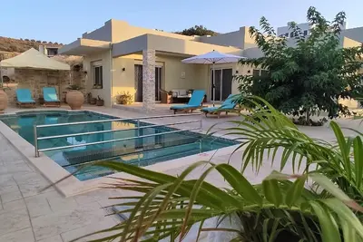 Image de Maison de vacances Matala pour 1 - 6 personnes avec 3 chambres Ă coucher - Maison mitoyenne