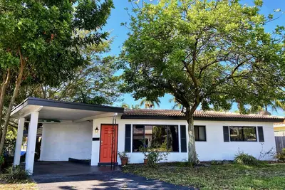 Image de Pompano Beach oasis on the canal! Minutes from the beach.