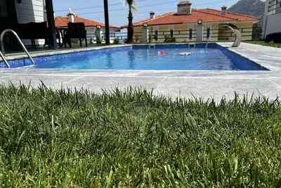 Image de Luxurious Private Villa with pool & sea view.