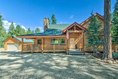 Image de Duck Creek Village Cabin: Hike, Ski, & Bike!