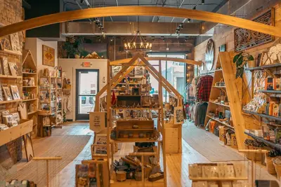 Image de Lincoln Park Craft District's Centerpiece